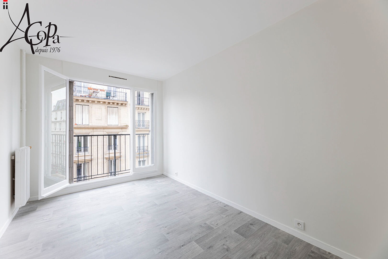 Vente Appartement à Paris Butte-Montmartre 18e arrondissement 2 pièces