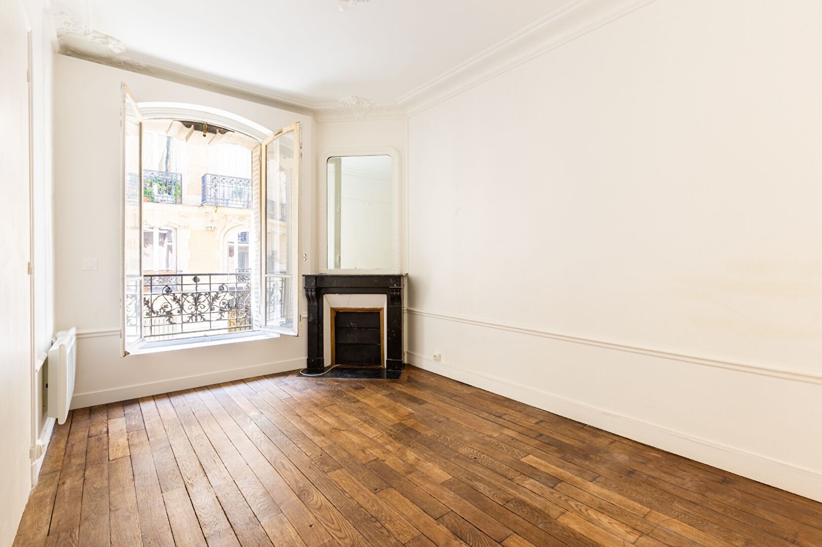 Vente Appartement à Paris Butte-Montmartre 18e arrondissement 3 pièces