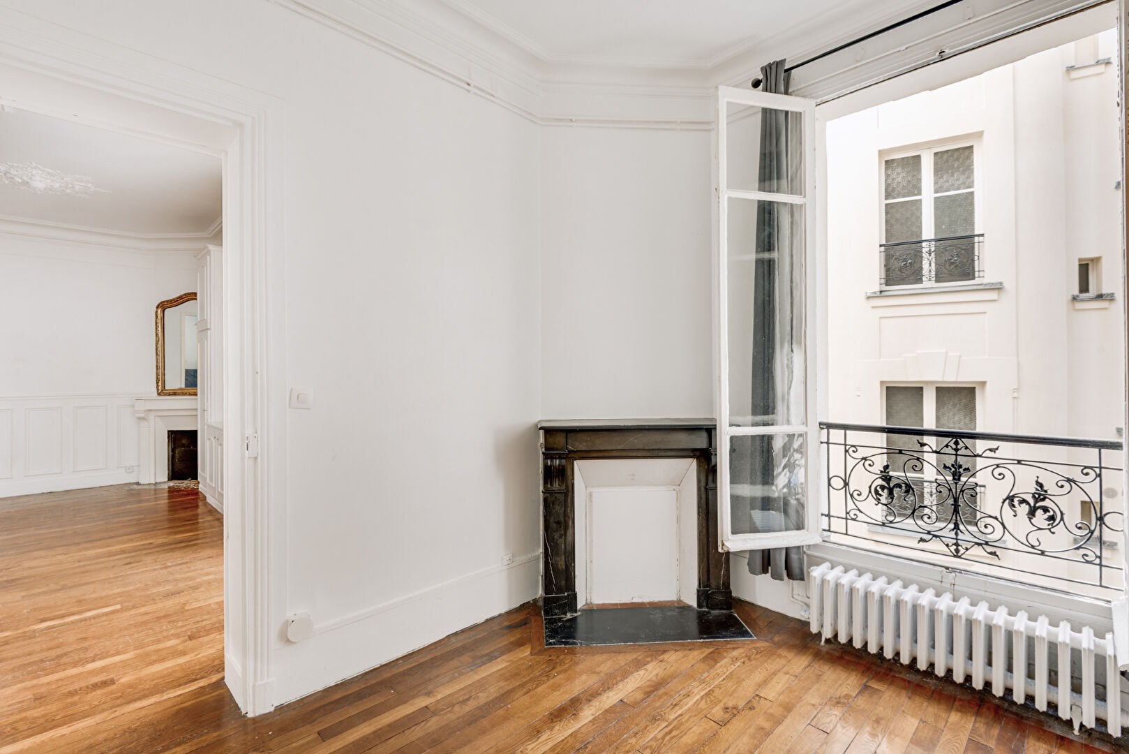 Vente Appartement à Paris Butte-Montmartre 18e arrondissement 2 pièces