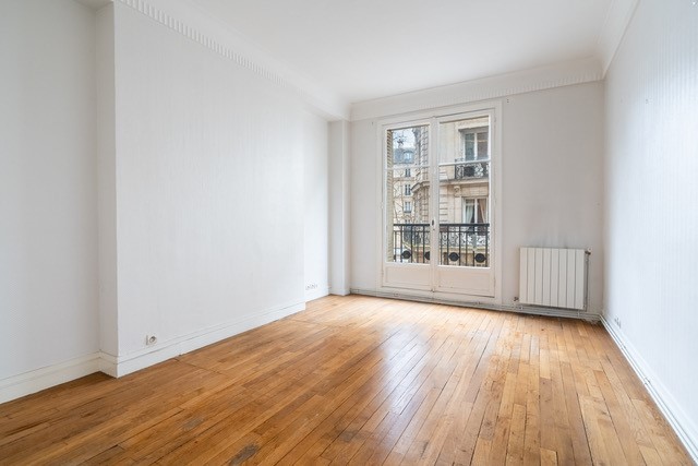 Vente Appartement à Paris Butte-Montmartre 18e arrondissement 3 pièces