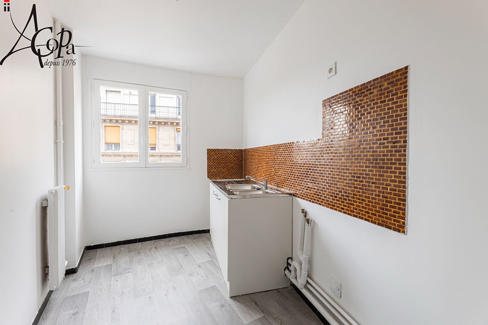 Vente Appartement à Paris Butte-Montmartre 18e arrondissement 2 pièces