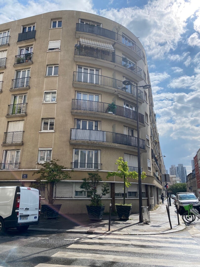 Vente Appartement à Paris Butte-Montmartre 18e arrondissement 2 pièces