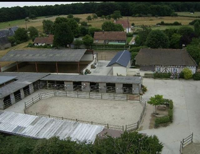 Vente Maison à les Baux-de-Breteuil 11 pièces