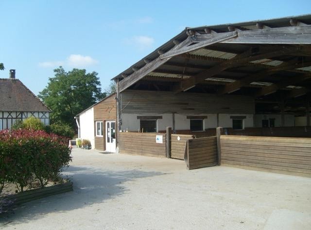 Vente Maison à les Baux-de-Breteuil 11 pièces