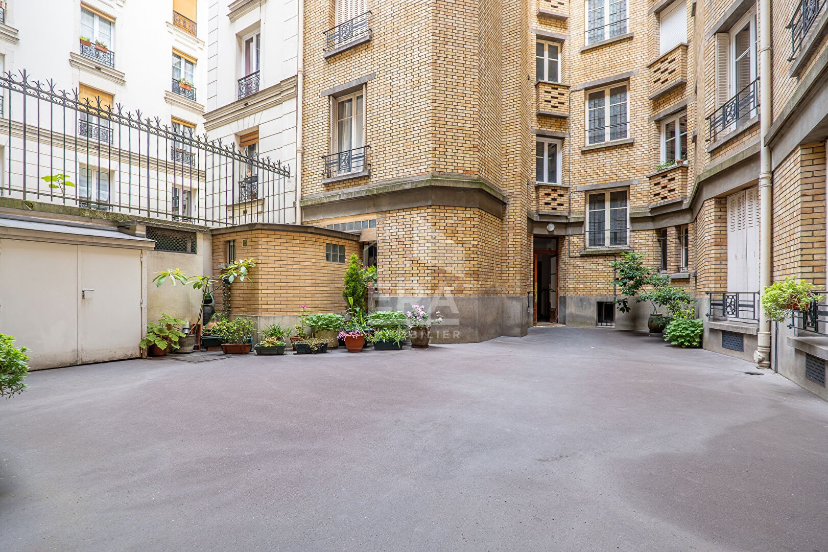 Vente Appartement à Paris Batignolles-Monceaux 17e arrondissement 2 pièces