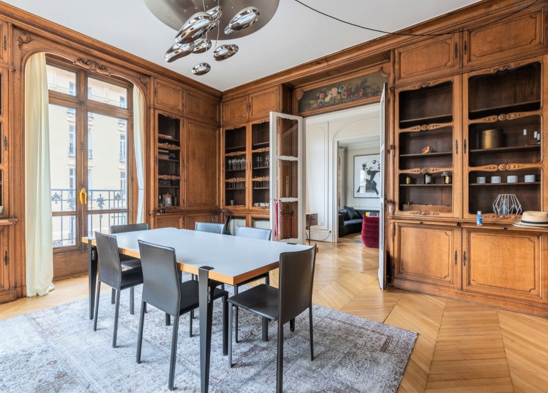 Vente Appartement à la Madeleine 5 pièces