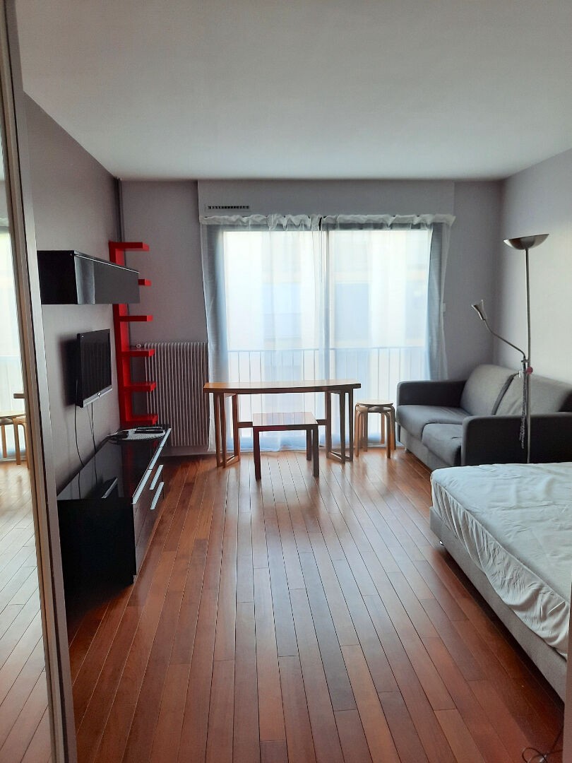 Location Appartement à Paris Vaugirard 15e arrondissement 1 pièce