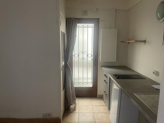 Vente Appartement à Paris Butte-Montmartre 18e arrondissement 1 pièce