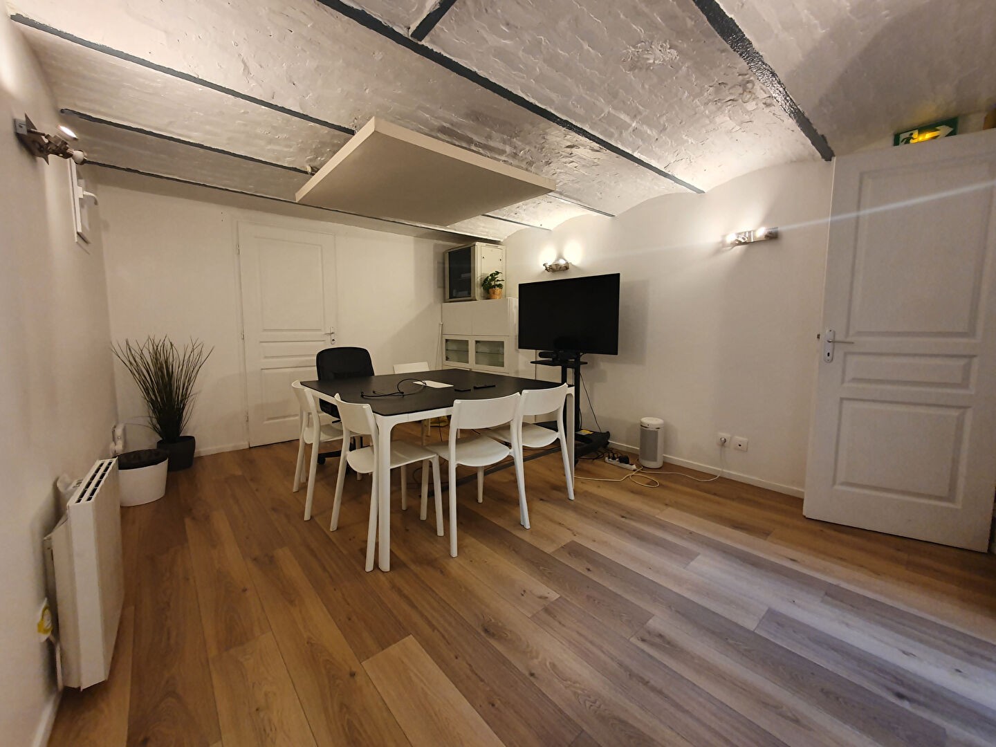 Location Garage / Parking à Paris Butte-Montmartre 18e arrondissement 0 pièce