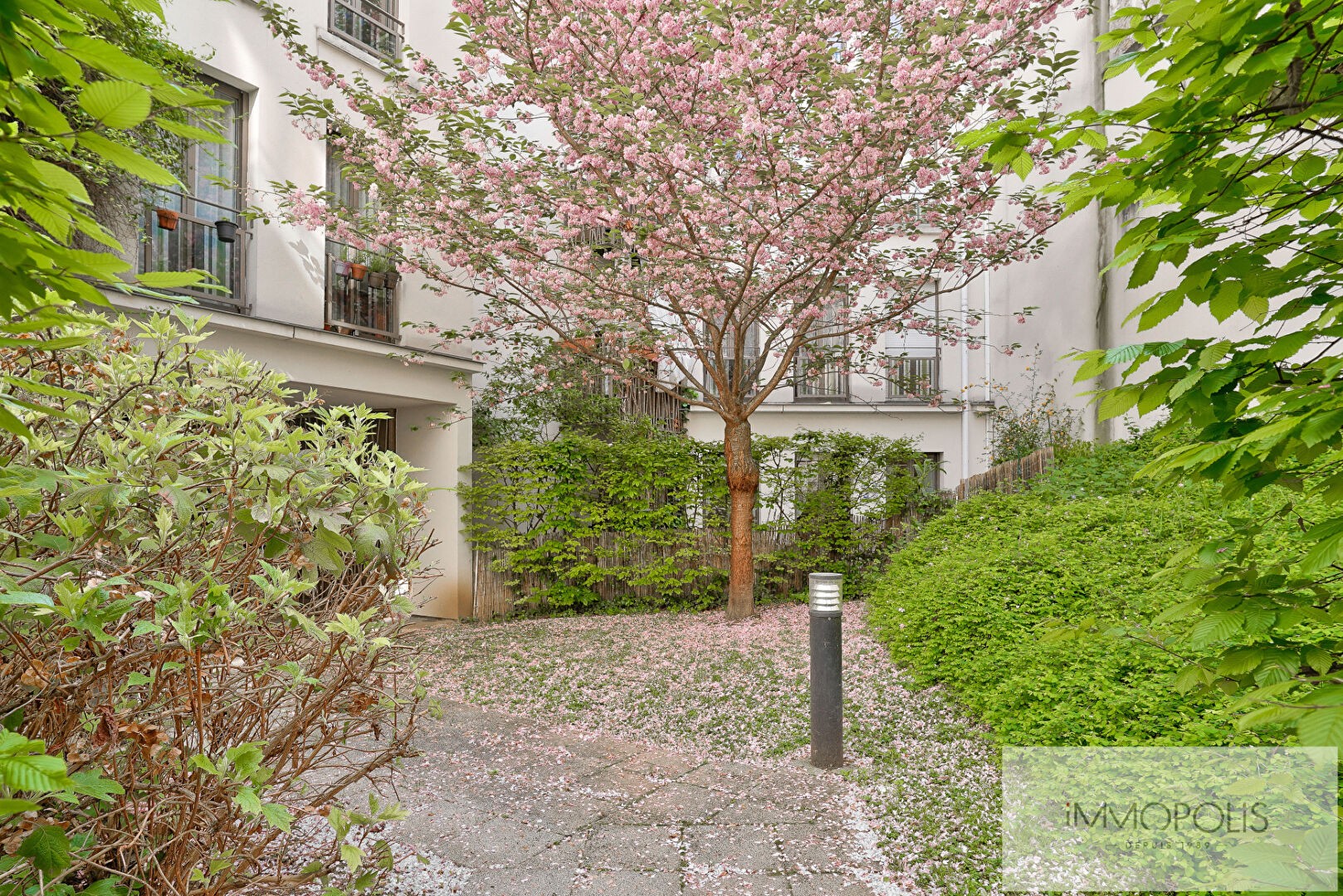 Vente Appartement à Paris Butte-Montmartre 18e arrondissement 3 pièces