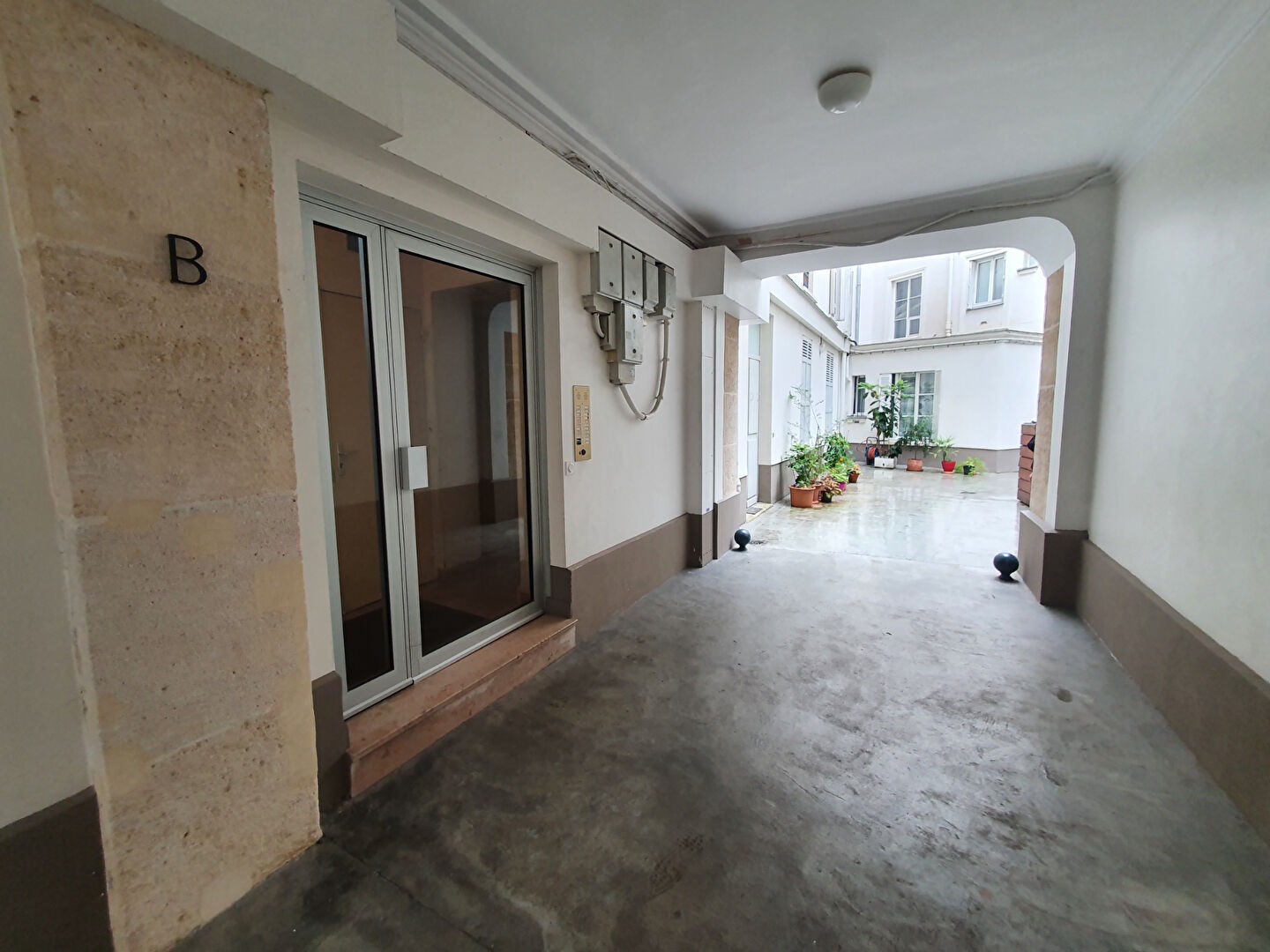 Vente Appartement à Paris Butte-Montmartre 18e arrondissement 2 pièces