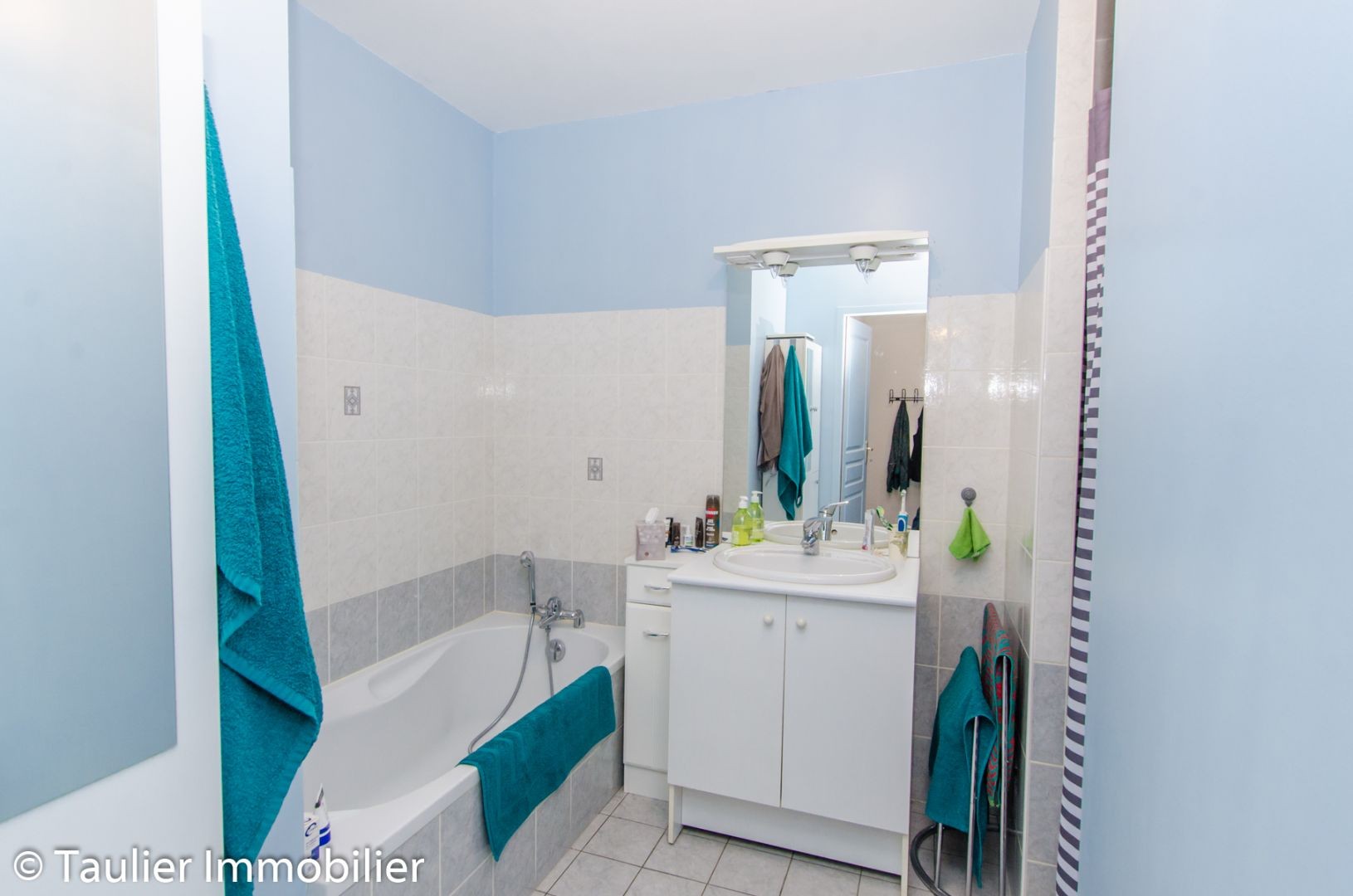 Location Appartement à Saint-Hilaire-du-Rosier 3 pièces