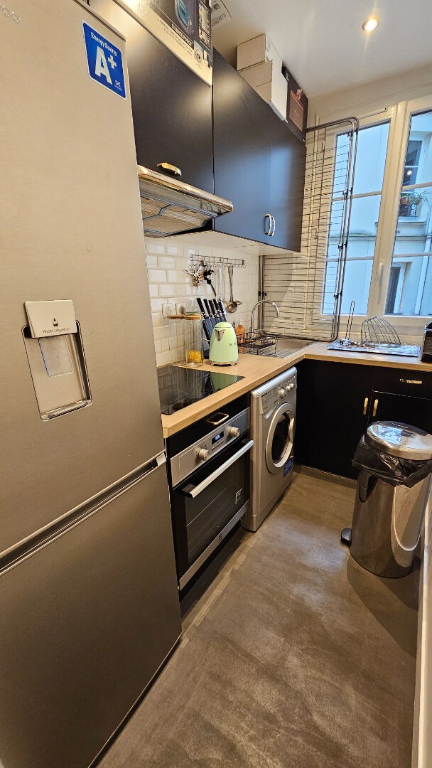 Location Appartement à Paris Butte-Montmartre 18e arrondissement 2 pièces