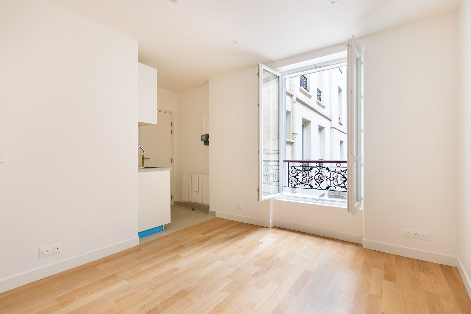 Vente Appartement à Paris Butte-Montmartre 18e arrondissement 1 pièce