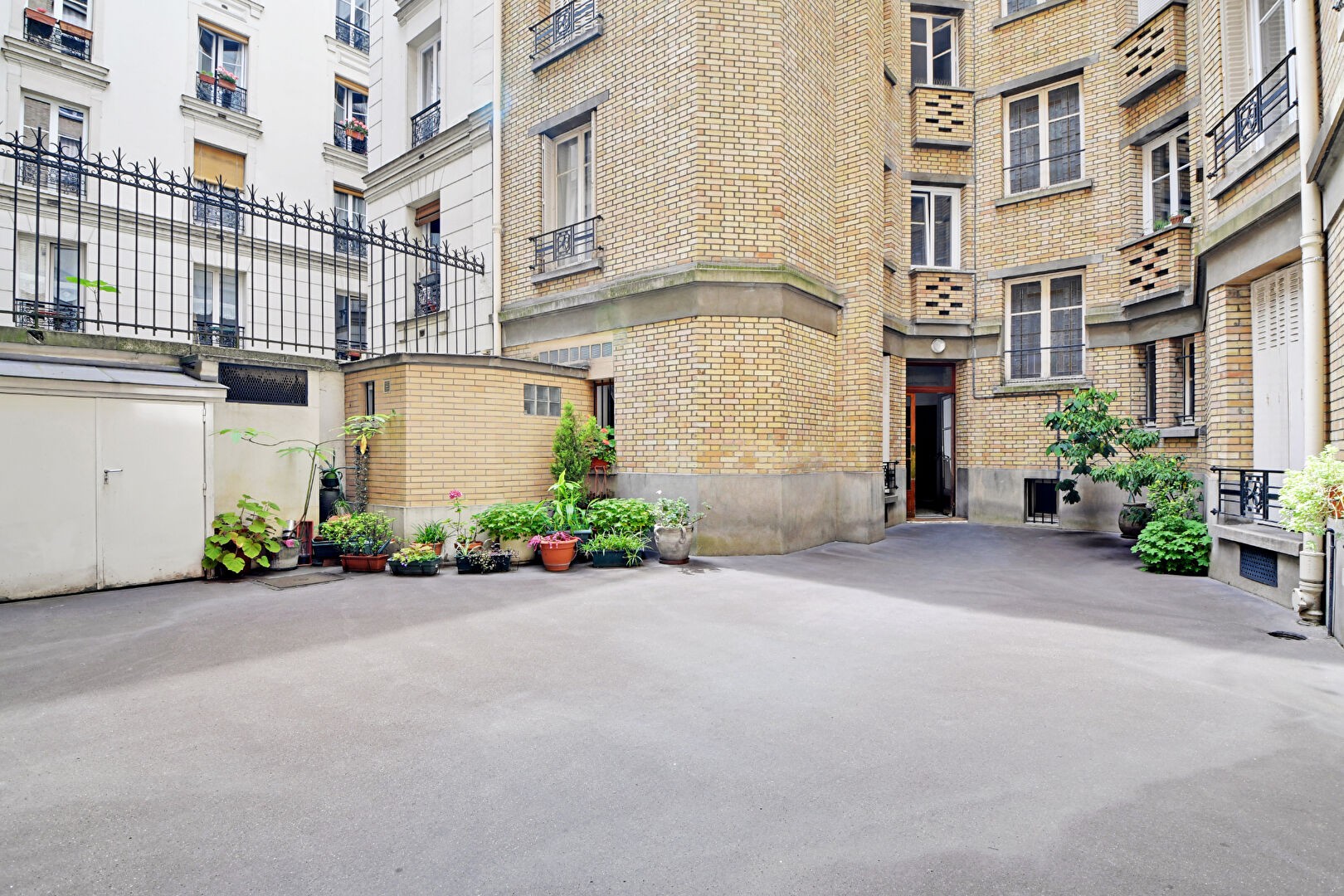 Vente Appartement à Paris Batignolles-Monceaux 17e arrondissement 2 pièces