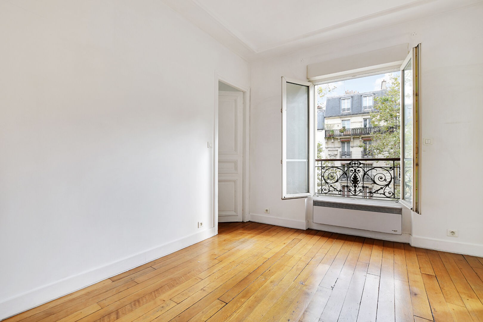 Vente Appartement à Paris Butte-Montmartre 18e arrondissement 3 pièces