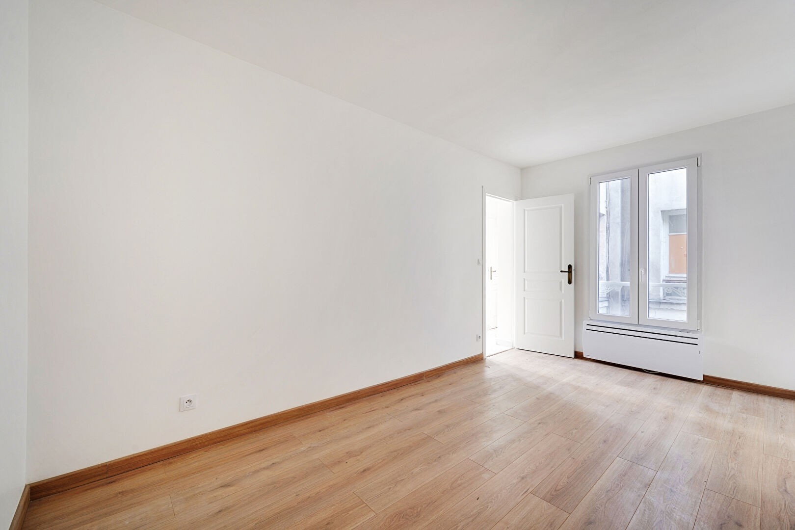 Vente Appartement à Paris Butte-Montmartre 18e arrondissement 3 pièces