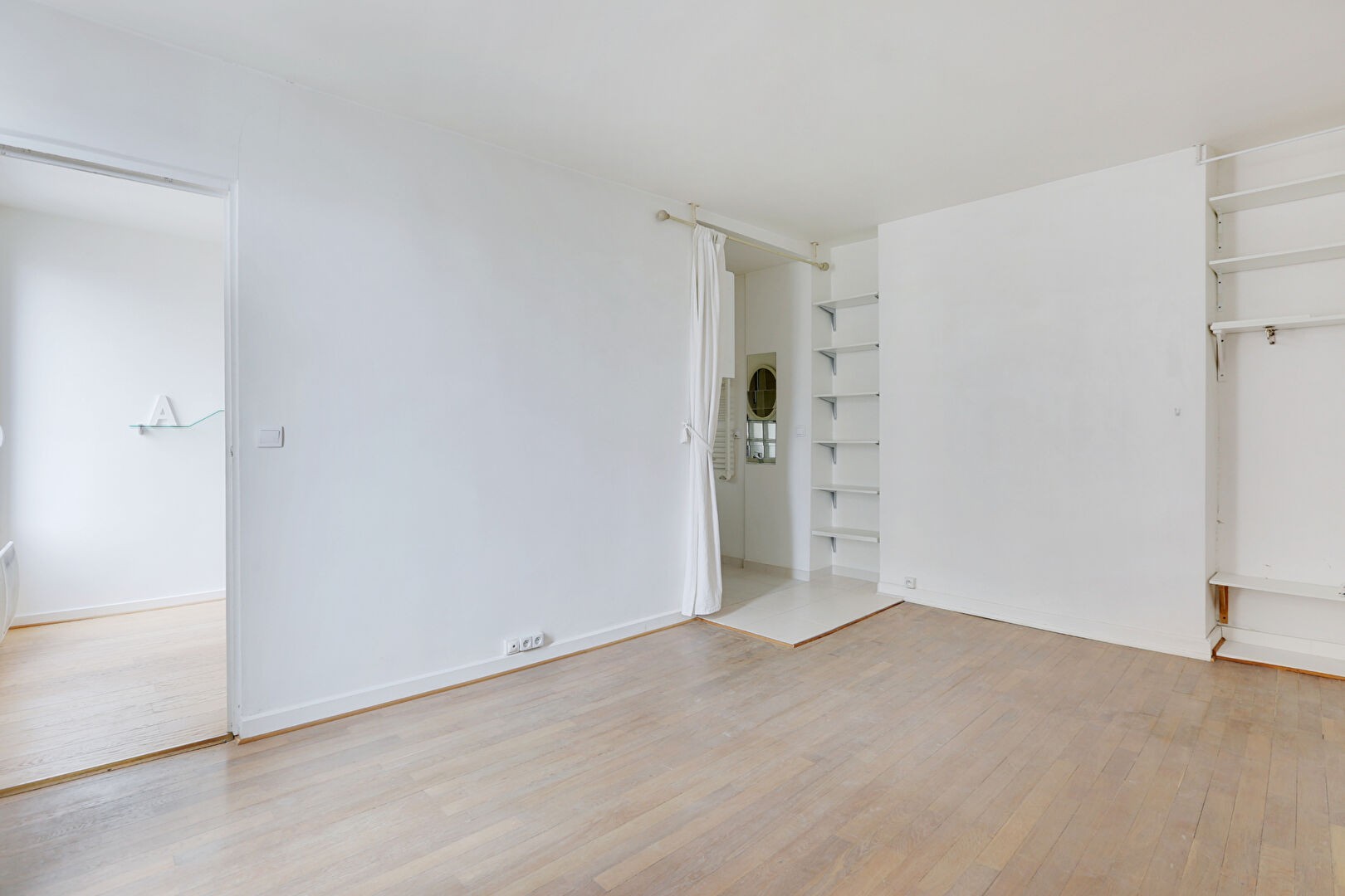 Vente Appartement à Paris Entrepôt 10e arrondissement 2 pièces