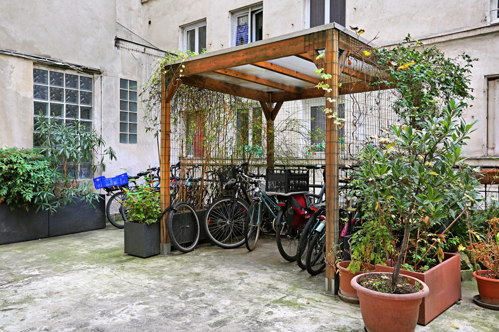 Vente Appartement à Paris Entrepôt 10e arrondissement 2 pièces