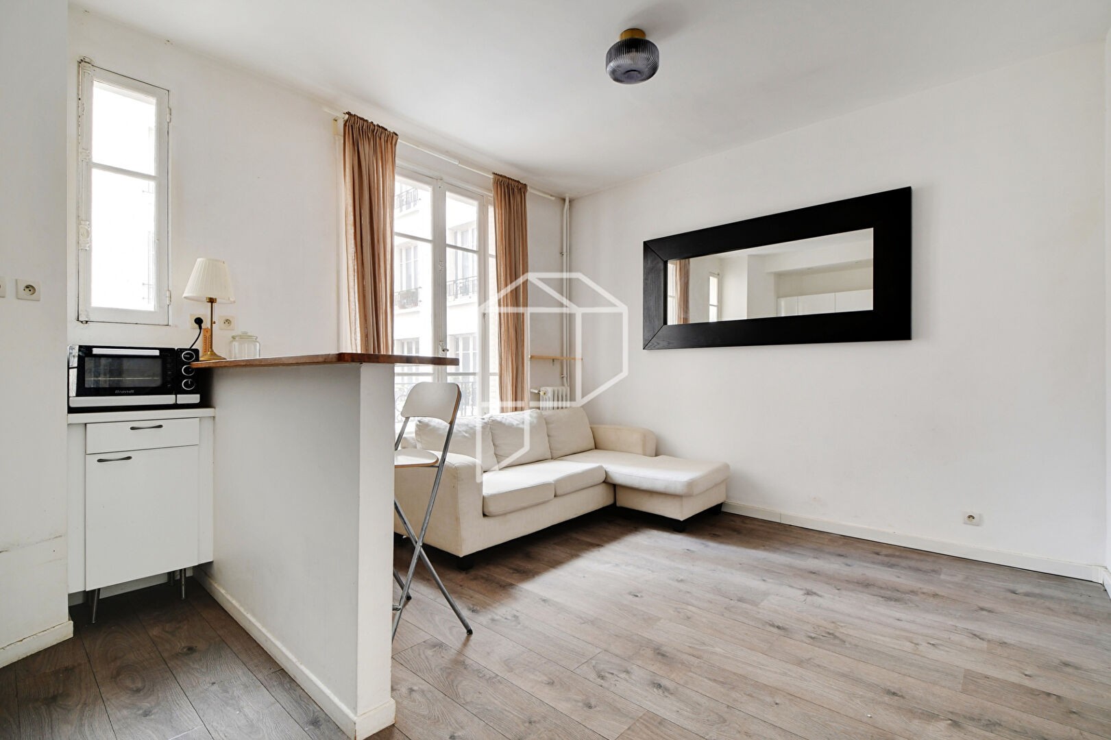 Vente Appartement à Paris Butte-Montmartre 18e arrondissement 3 pièces