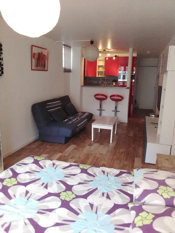 Location Appartement à Paris Butte-Montmartre 18e arrondissement 1 pièce