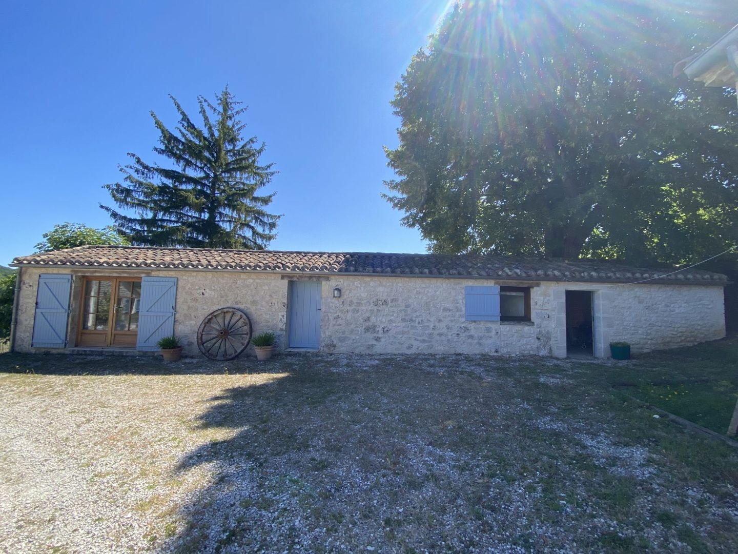 Vente Maison à Montaigu-de-Quercy 19 pièces