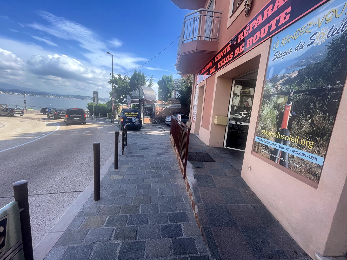 Vente Bureau / Commerce à Théoule-sur-Mer 0 pièce