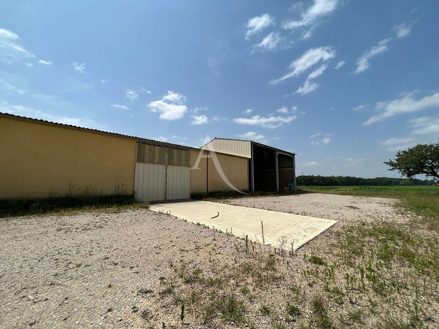 Location Garage / Parking à Bessières 0 pièce