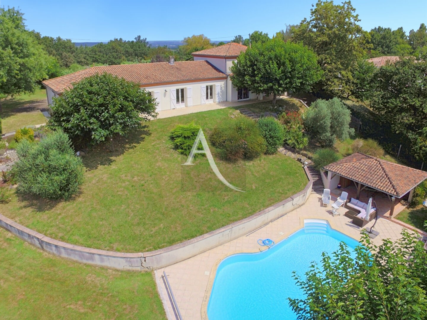 Vente Maison à Villeneuve-sur-Lot 11 pièces