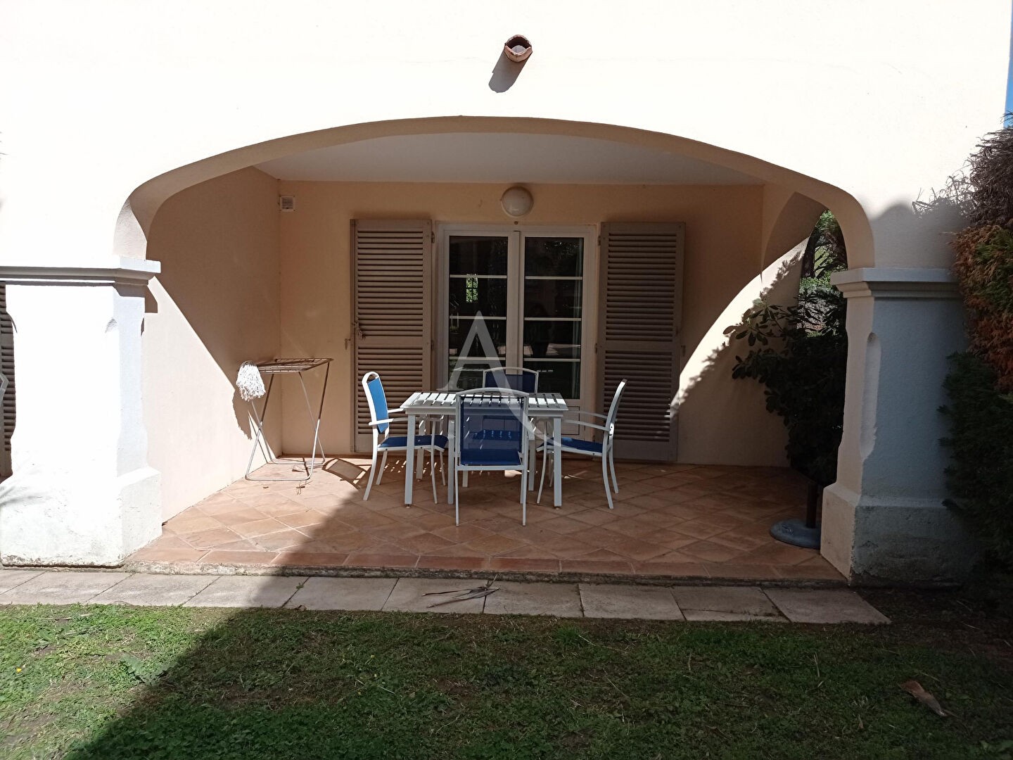 Vente Appartement à Grimaud 1 pièce