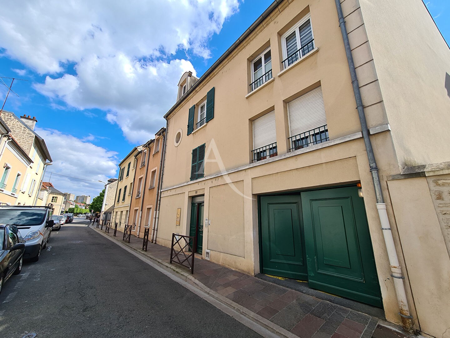 Location Garage / Parking à Poissy 2 pièces