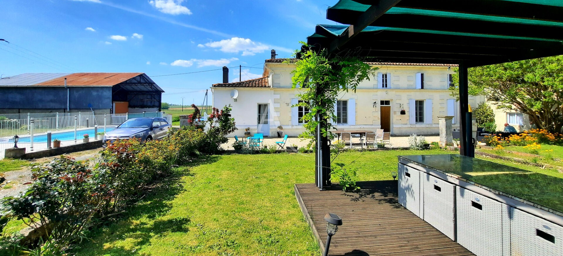 Vente Maison à Saint-Fort-sur-Gironde 9 pièces