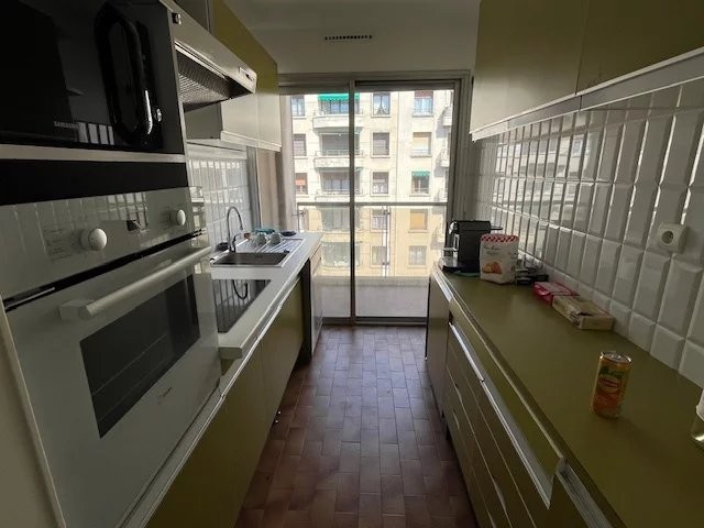 Location Appartement à Marseille 6e arrondissement 3 pièces