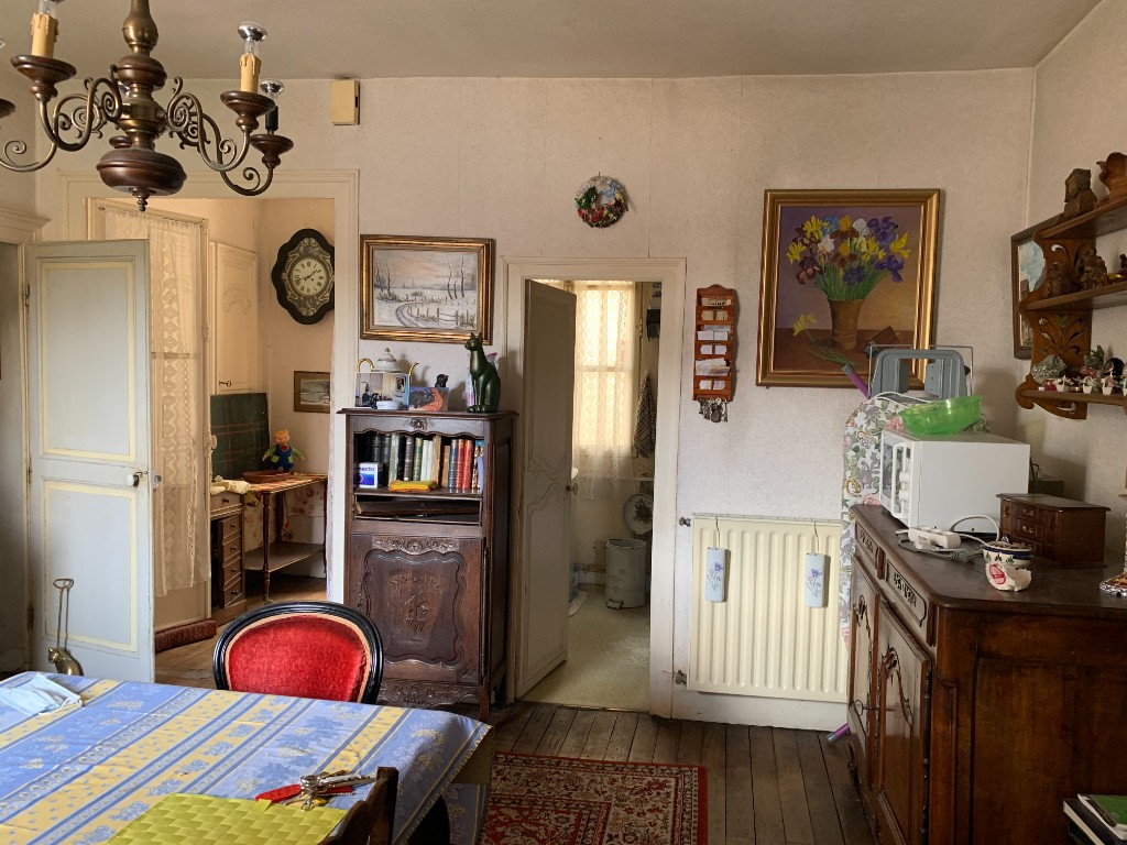 Vente Maison à Saint-Amand-Montrond 9 pièces