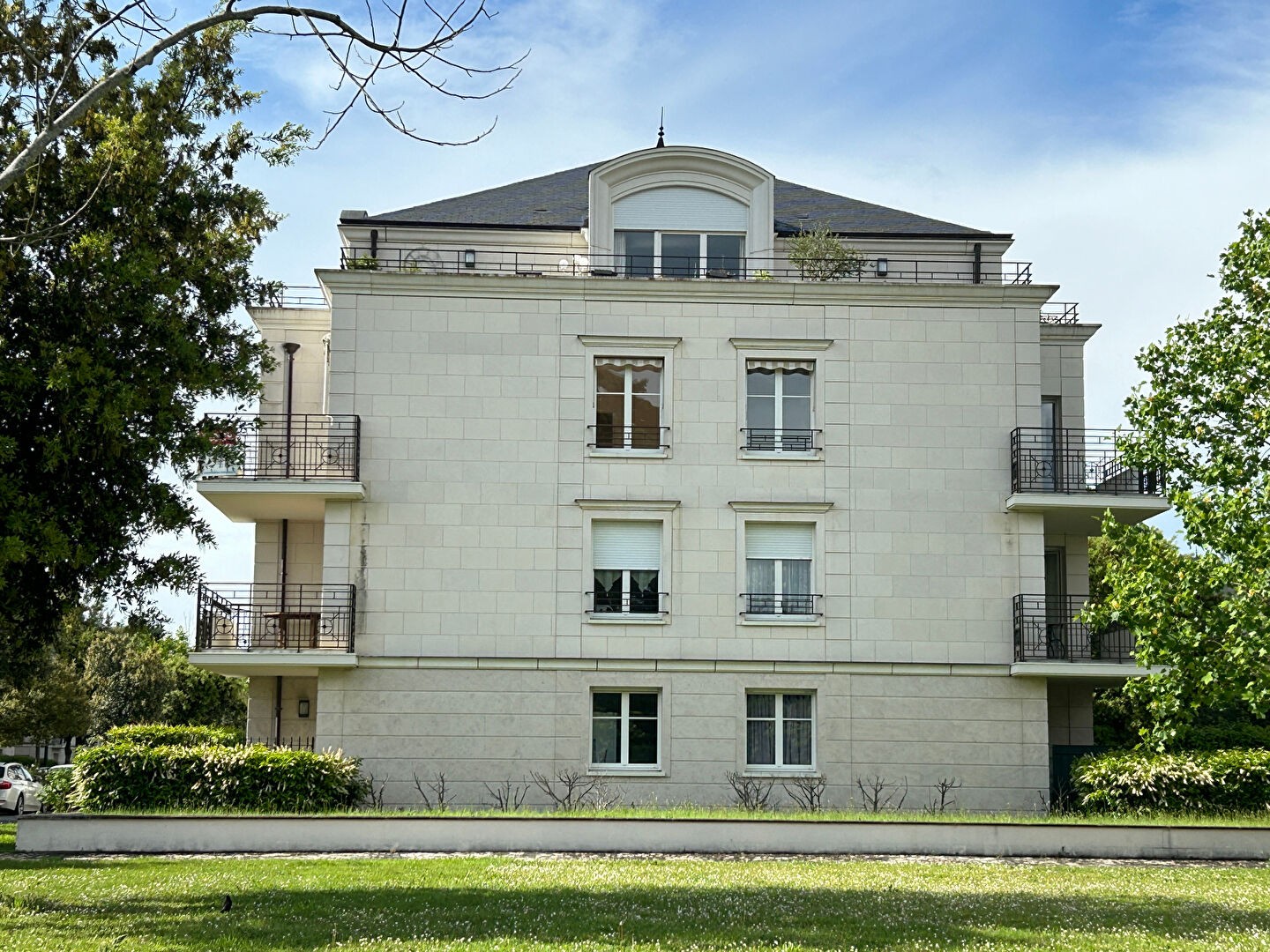 Vente Appartement à Saint-Cyr-sur-Loire 5 pièces