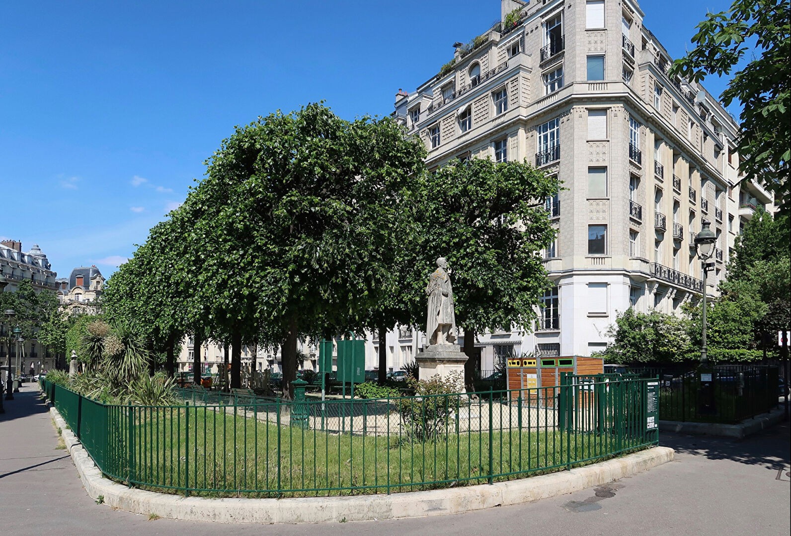 Vente Appartement à Paris Passy 16e arrondissement 2 pièces