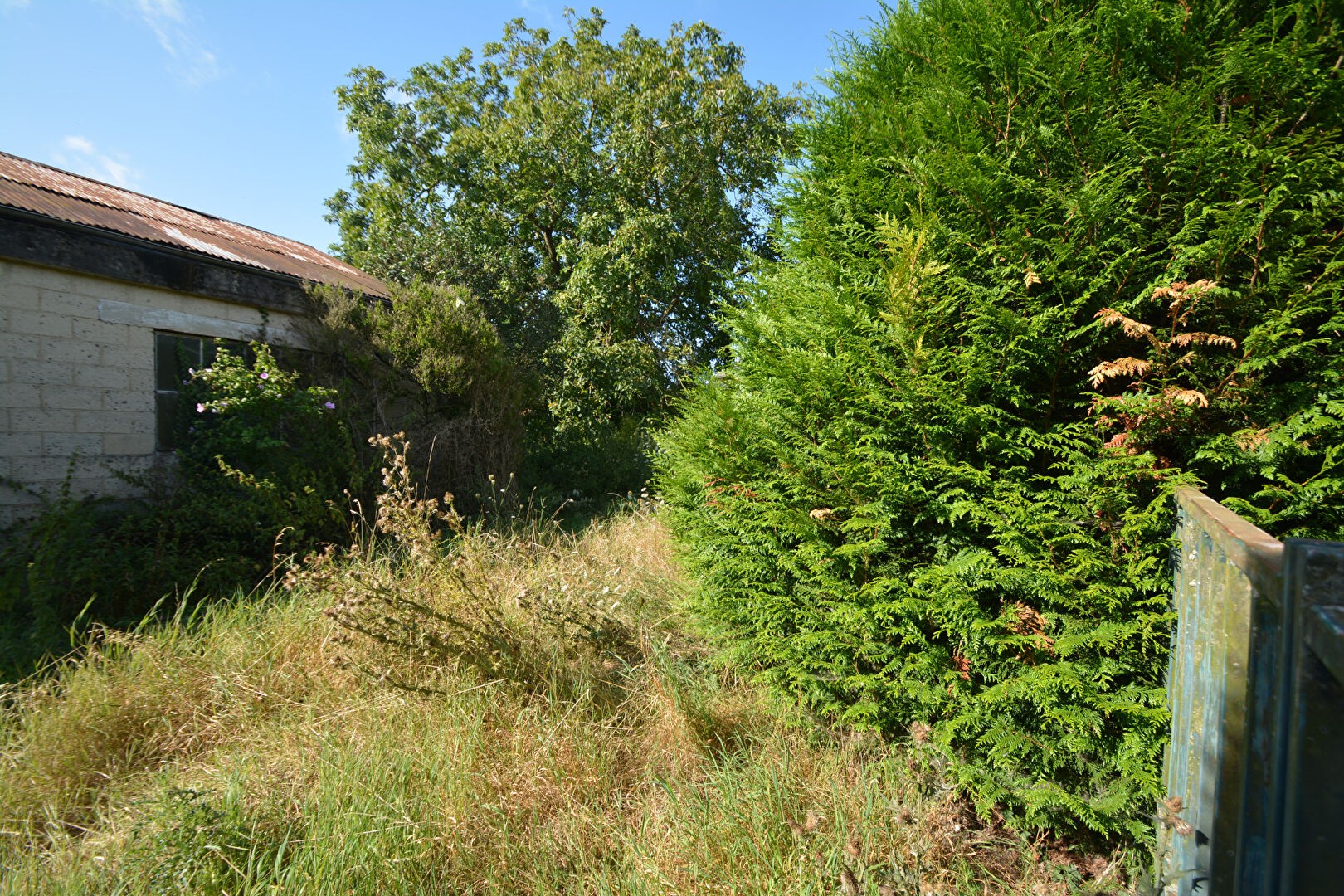 Vente Garage / Parking à Nouvion-le-Comte 0 pièce