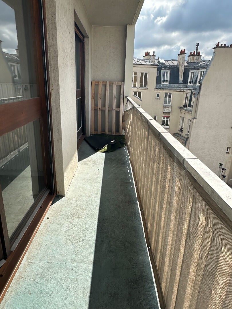 Vente Appartement à Paris Butte-Montmartre 18e arrondissement 2 pièces