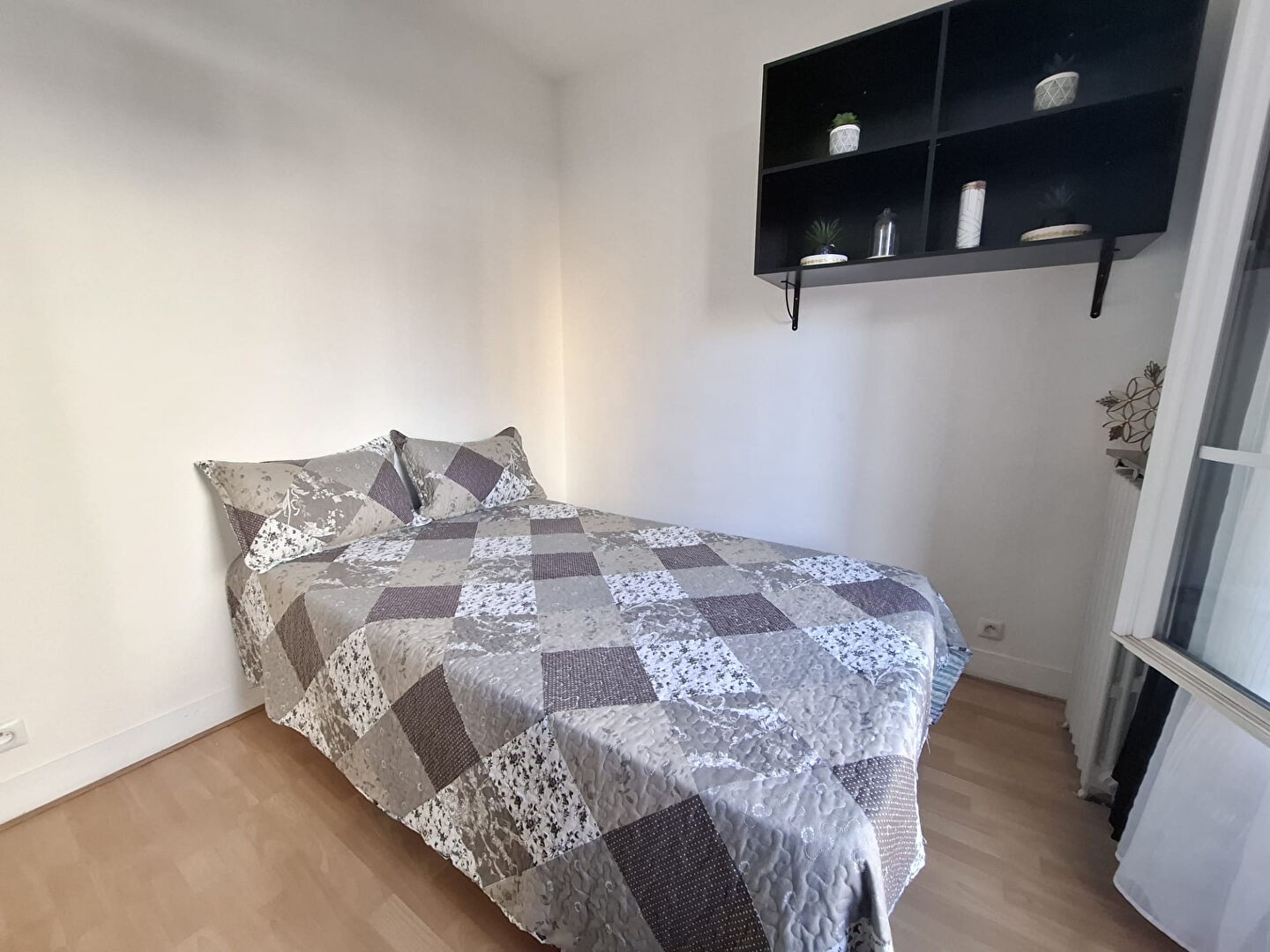 Vente Appartement à Paris Butte-Montmartre 18e arrondissement 2 pièces