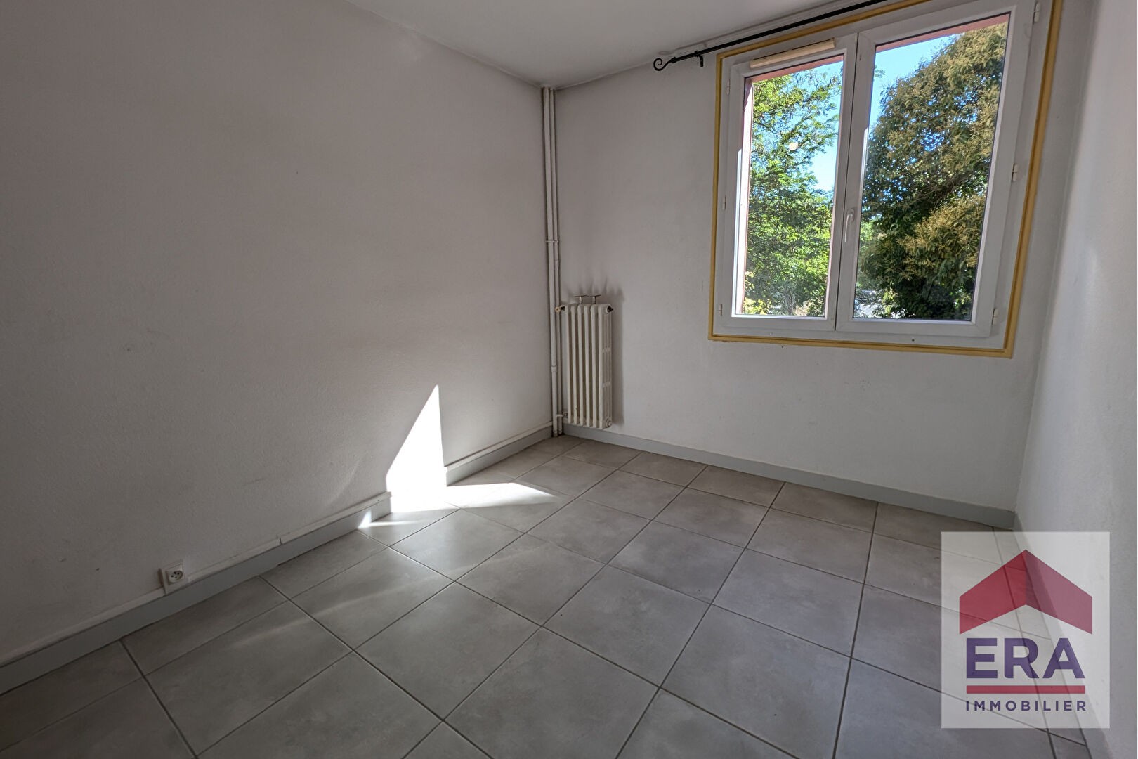 Vente Appartement à Bourg-Saint-Andéol 5 pièces