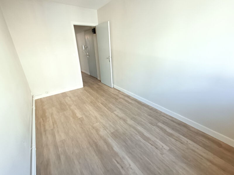 Vente Appartement à Laval 1 pièce