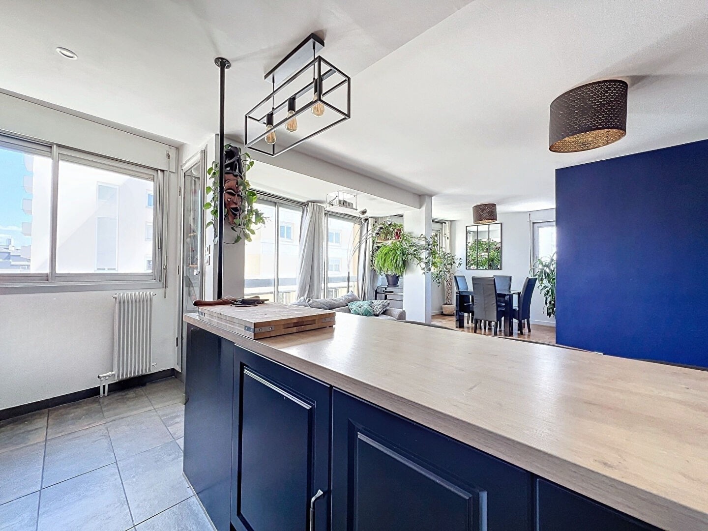 Vente Appartement à Suresnes 5 pièces