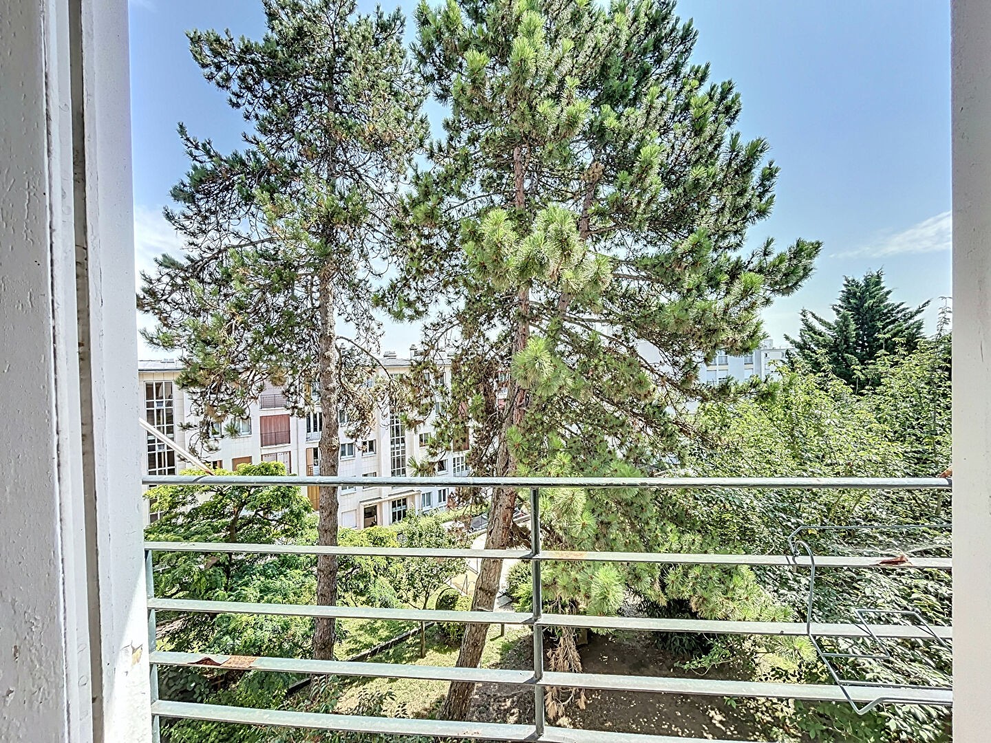 Vente Appartement à Suresnes 2 pièces