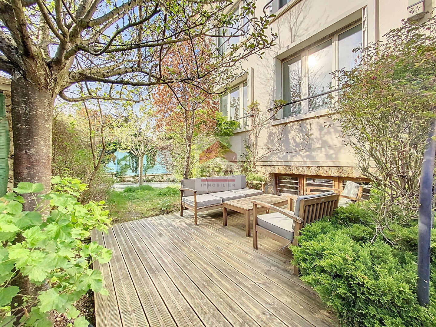 Vente Maison à Suresnes 8 pièces