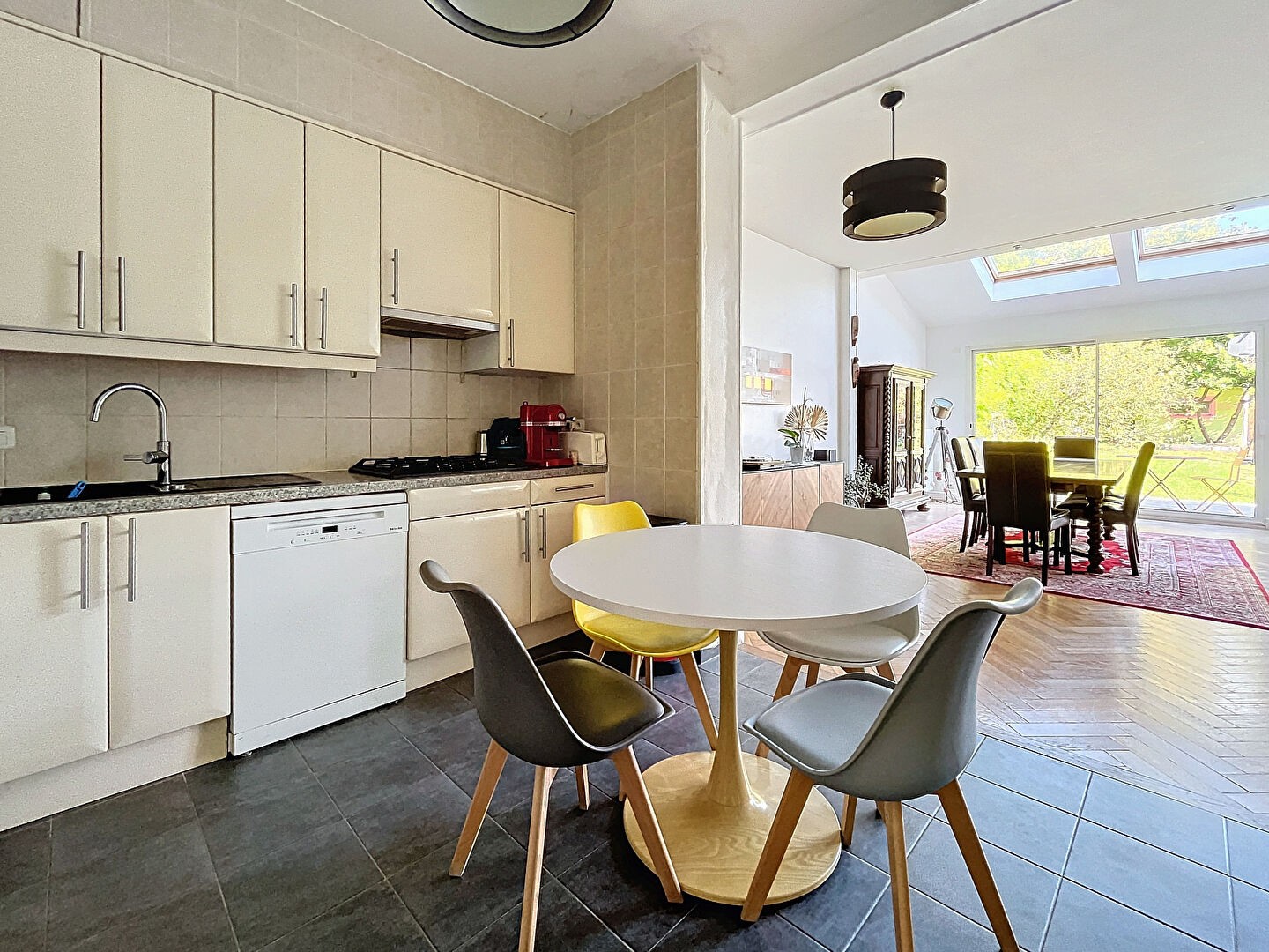 Vente Maison à Suresnes 7 pièces