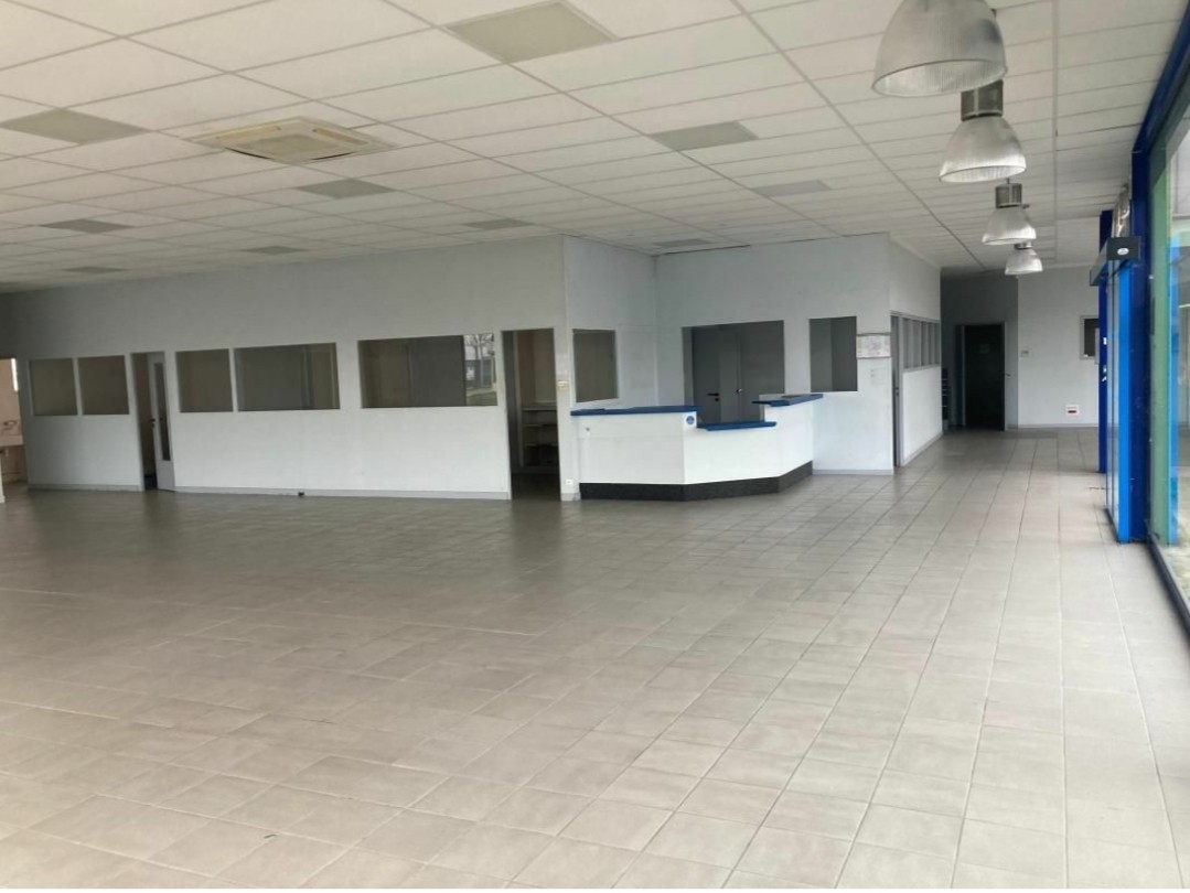 Vente Garage / Parking à Tonnay-Charente 0 pièce