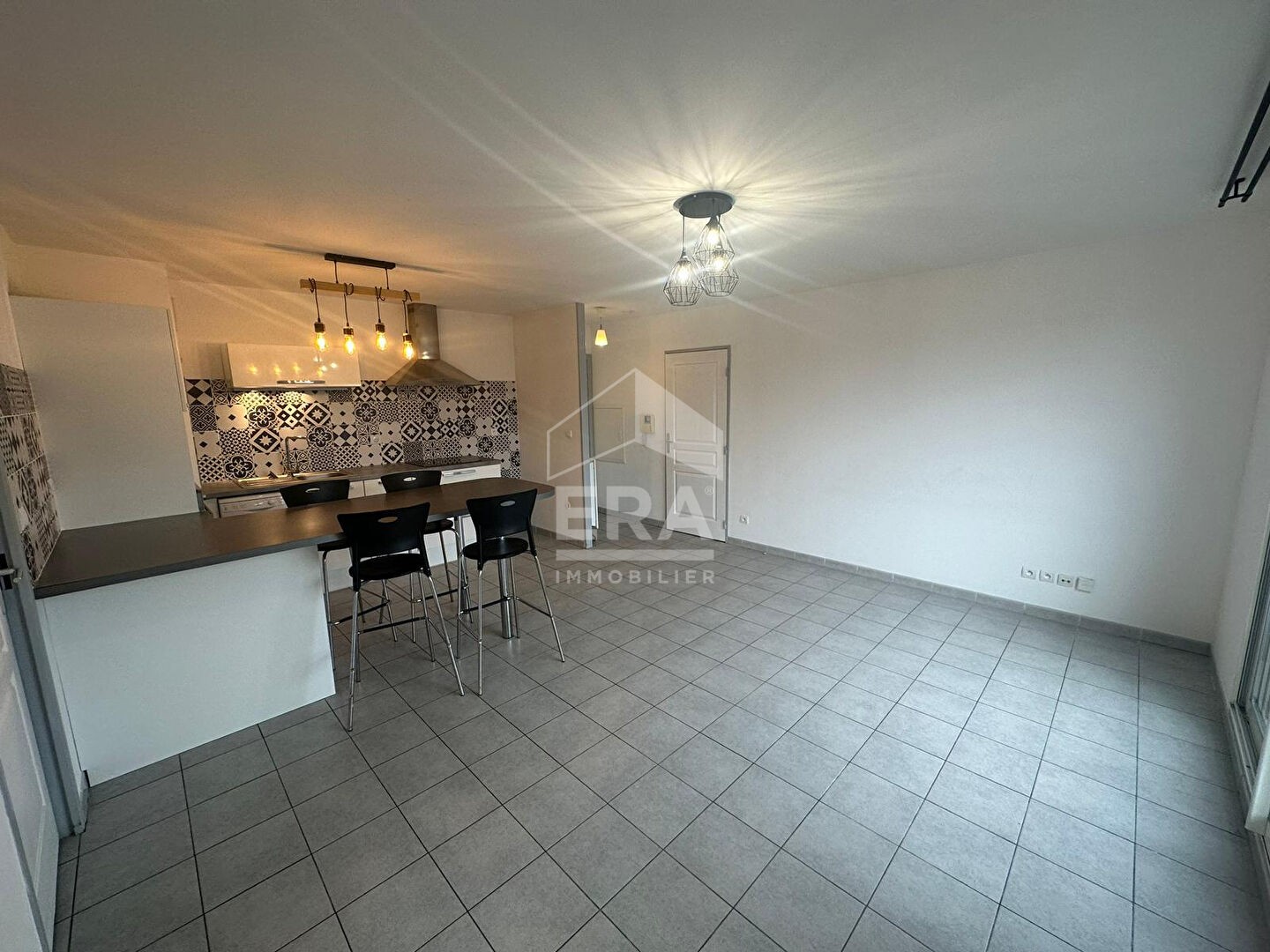 Vente Appartement à Marseille 15e arrondissement 3 pièces