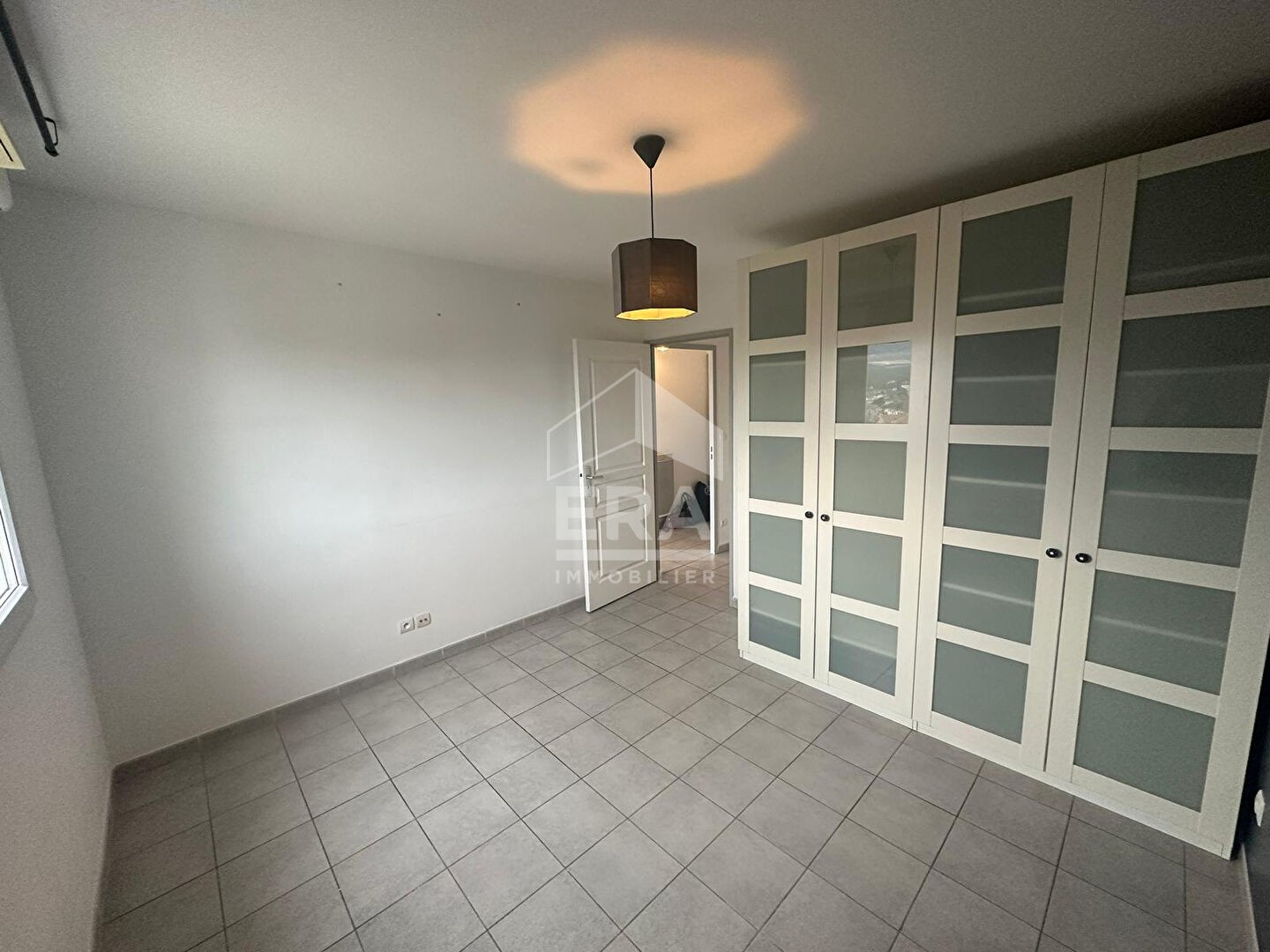 Vente Appartement à Marseille 15e arrondissement 3 pièces