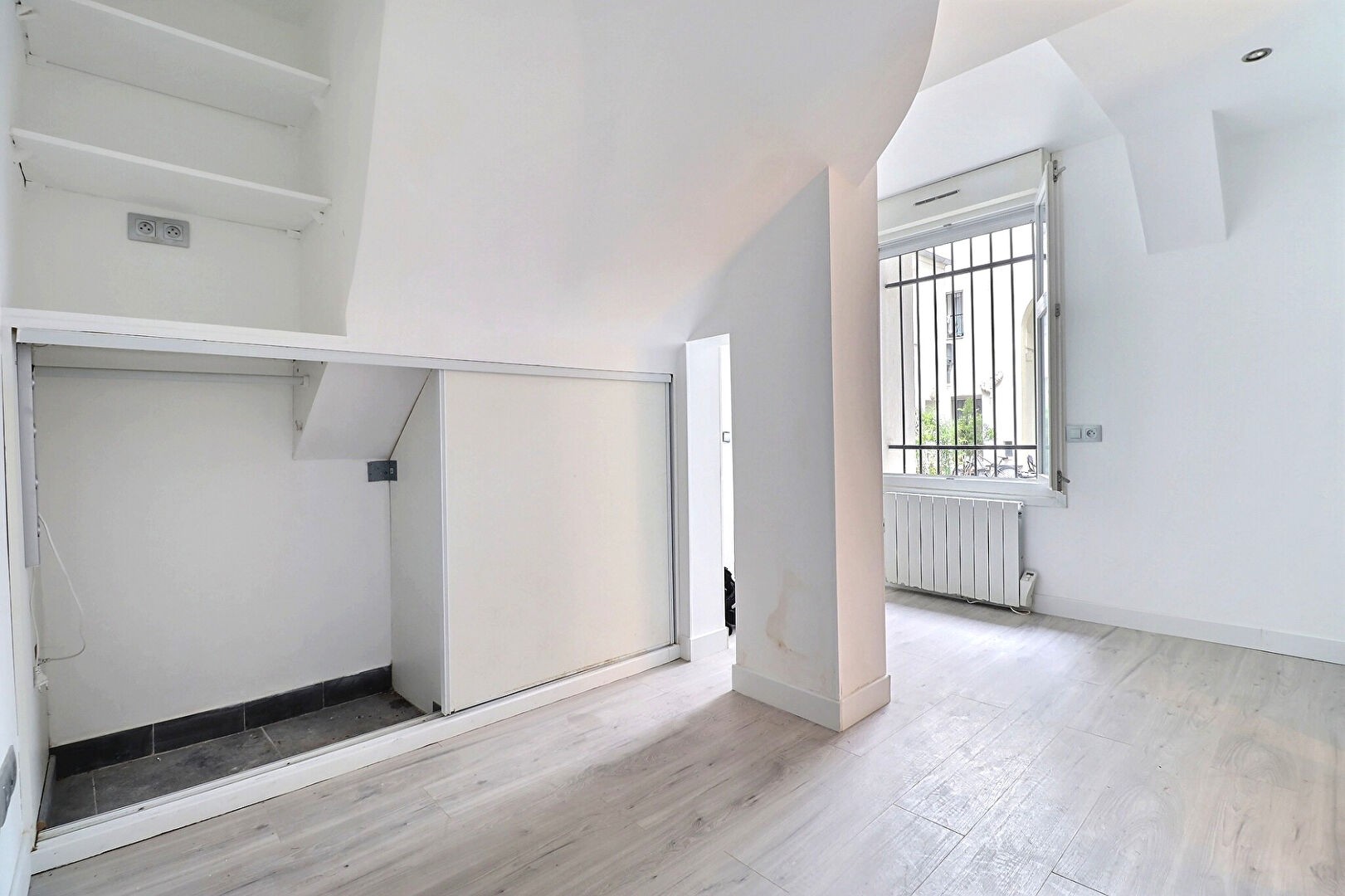 Vente Appartement à Paris Butte-Montmartre 18e arrondissement 1 pièce