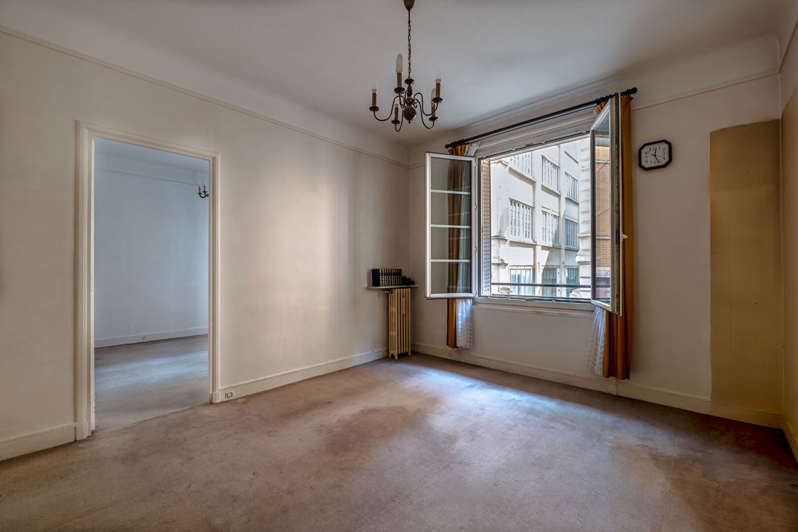 Vente Appartement à Paris Batignolles-Monceaux 17e arrondissement 3 pièces